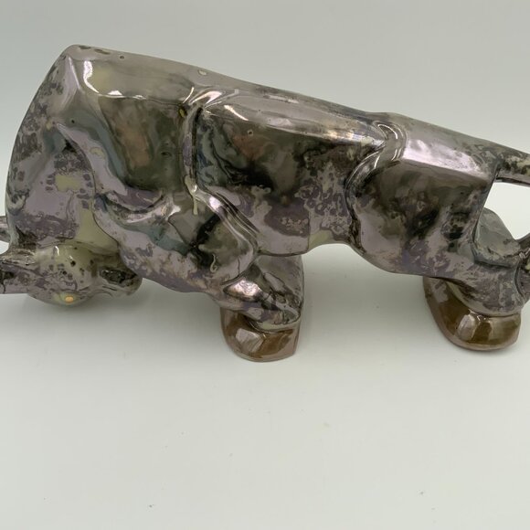 Charging Bull Porcelain Statue Silver Colored Marble Finish - Picture 7 of 11